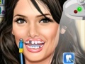 Hry Ashley Greene at dentist