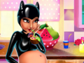 Hry Catwoman Pregnant