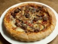 Hry Deep pan mushroom, cheese pizza